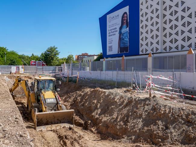 Imagen de las obras del nuevo paso subterráneo que conectará la avenida de la Constitución con la calle Cañada-Mancha Amarilla